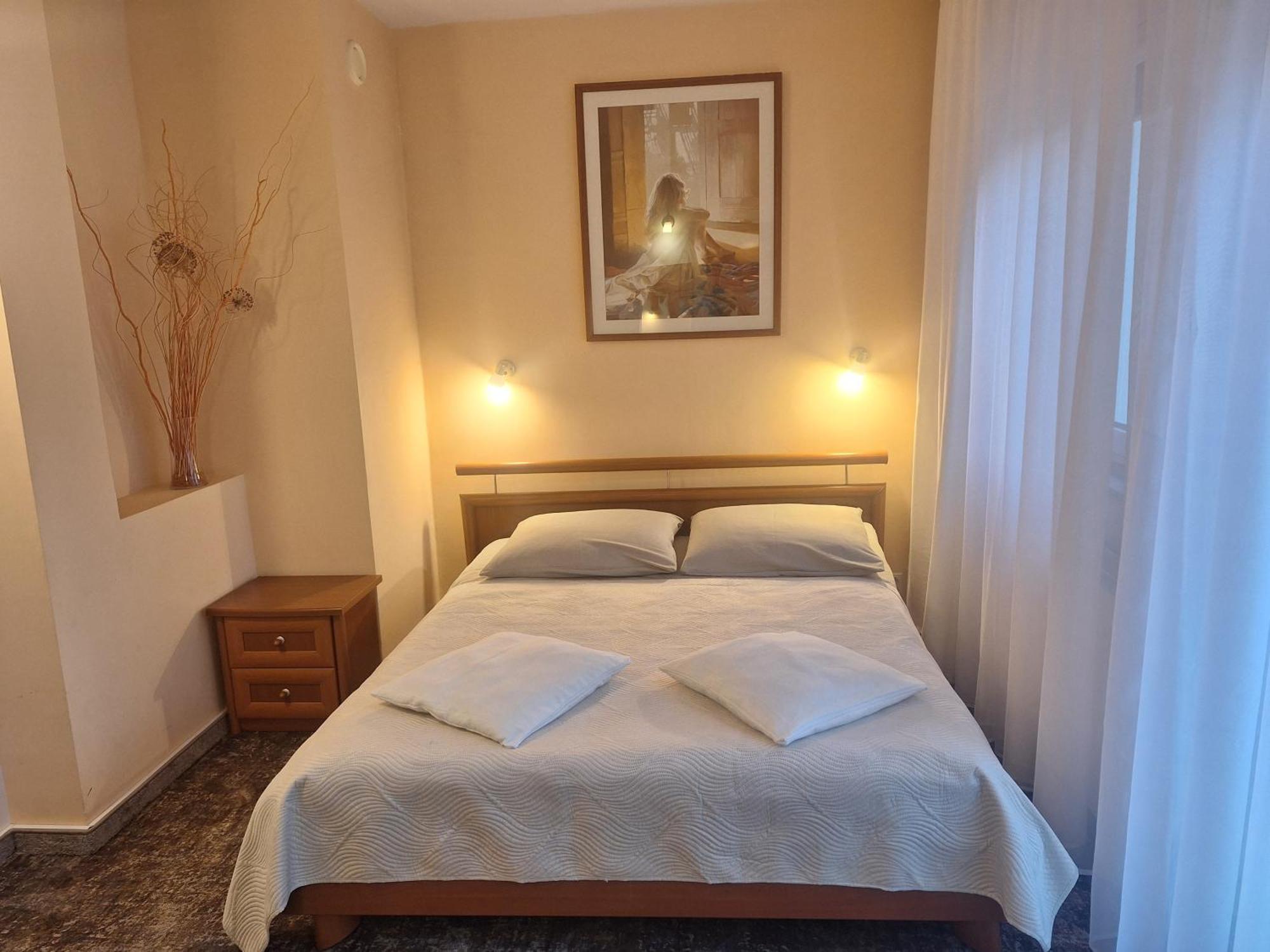 Hotel W Dobieszkowie Stryków Esterno foto